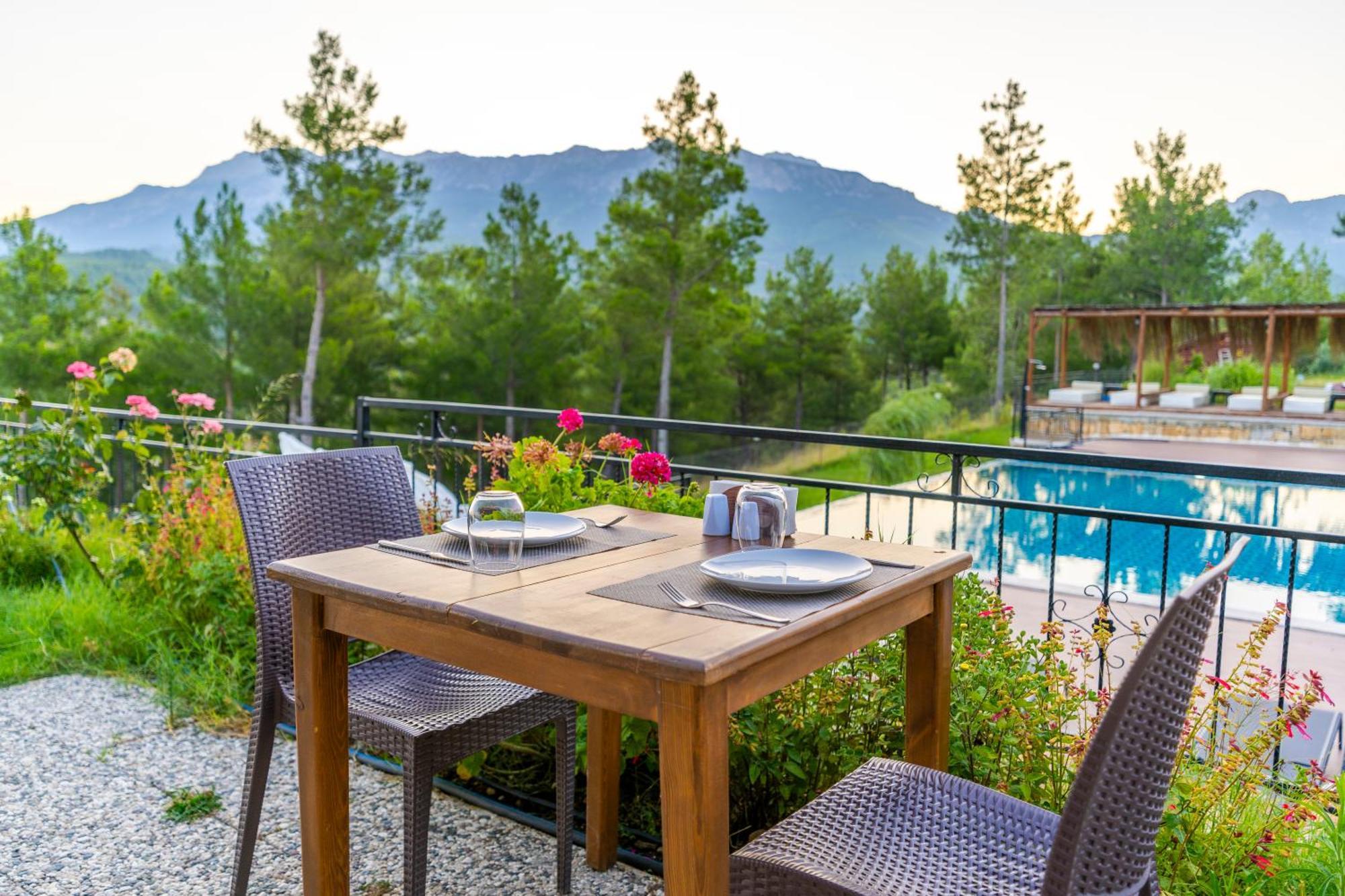 Maison Green Hill Hobbit Villas & Boutique Hotel Antalya Kültér fotó